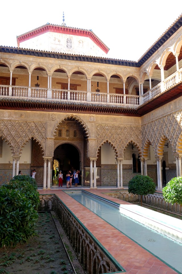 Patio de las Doncellas - Alcázar of Seville, Spain - DSC07458