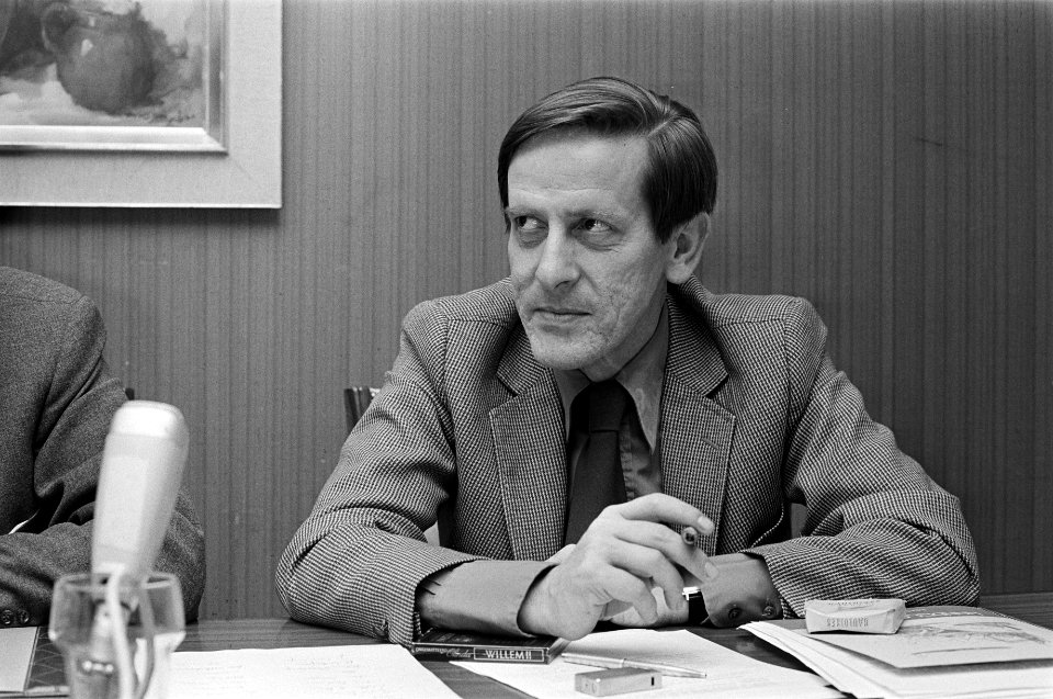 Persconferentie van directie De Tijd in Amsterdam nr. 30 heer Bloembergen (VNU), Bestanddeelnr 927-2874