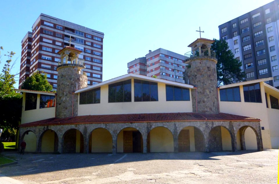 Pontevedra - Iglesia de San José de Campolongo 01