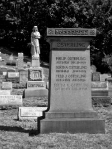 Osterling Monument, Rosedale Cemetery, 2015-09-16, 04