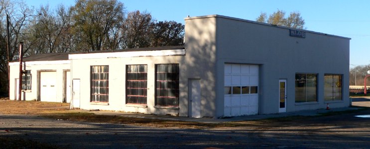 Paul Jones bldg from NE 2