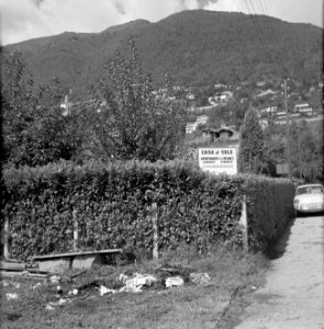 Plek met rommel bij Casa del Sole in Locarno, Bestanddeelnr 254-5299