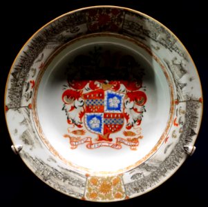 Plate with arms of the Lee family and views of London and Huangpu, Jingdezhen, China, c. 1733 AD, porcelain - Peabody Essex Museum - Salem, MA - DSC05180 photo