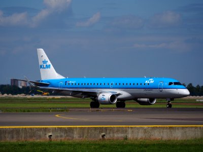 PH-EZT KLM Cityhopper Embraer ERJ-190STD (ERJ-190-100) taxiing at Schiphol (AMS - EHAM), The Netherlands, 18may2014, pic-1 photo
