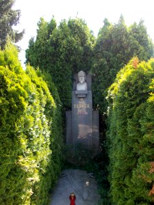Pobrežje cemetery 23