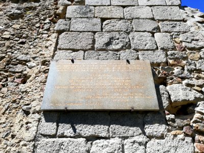 Plaque donjon château d'Aubusson
