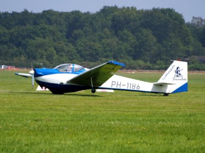 PH-1186, Scheibe SF-25C Falke CN 44181 at Hilversum Airport (ICAO EHHV), photo-03