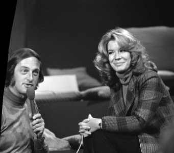 Pim Jacobs en Vicki Carr in TV-programma 3 x 1 = 3, Bestanddeelnr 925-9695