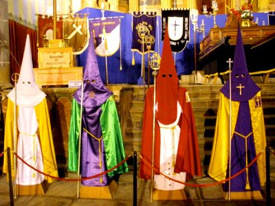 Plasencia - Iglesia de Santo Domingo, Museo Pasos de Semana Santa 01