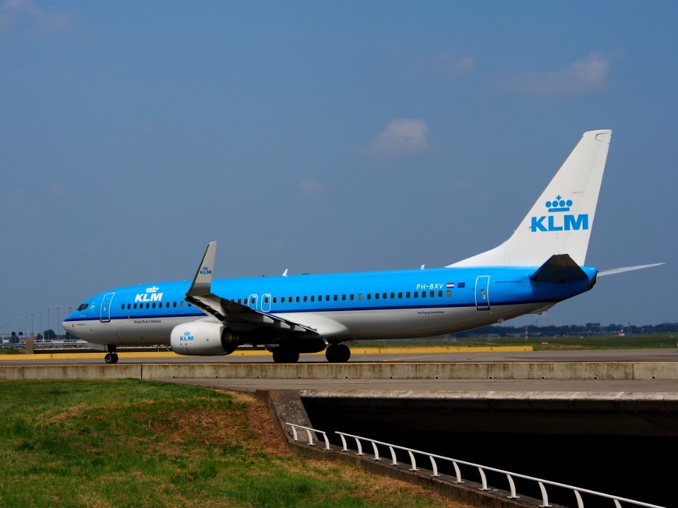 PH-BXV KLM Royal Dutch Airlines Boeing 737-8K2(WL) - cn 30370 pic3