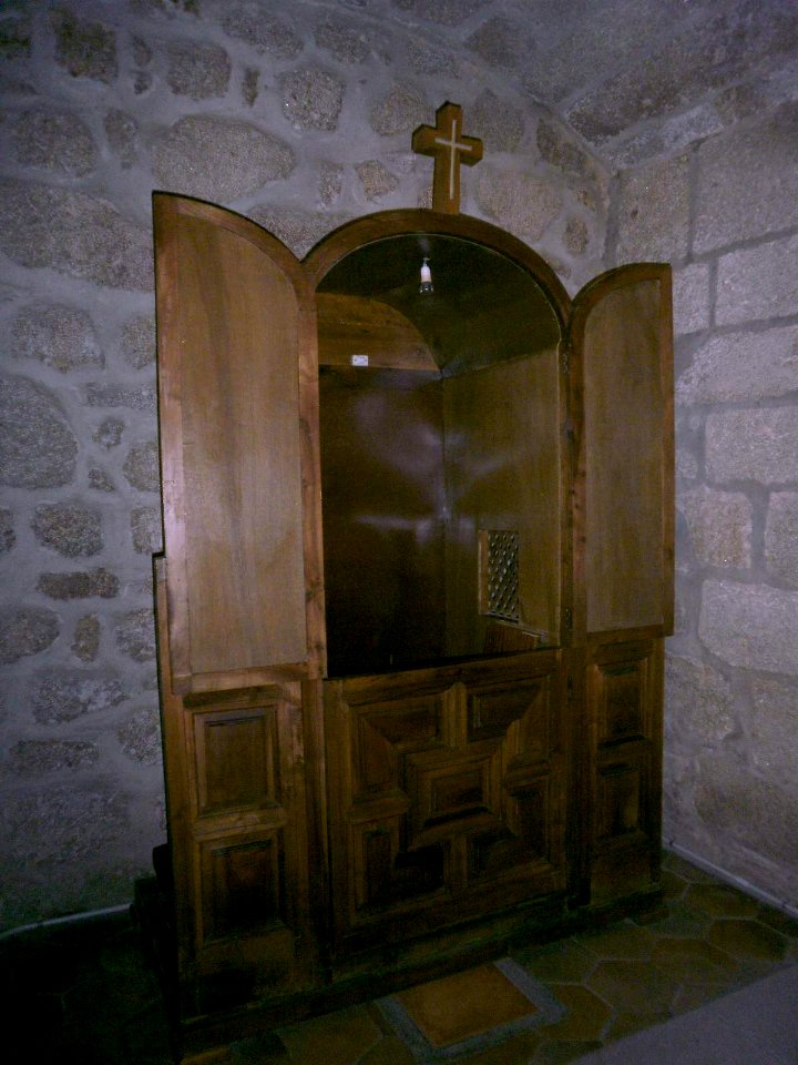 Plasencia - Iglesia de Santiago (Cristo de las Batallas) 14
