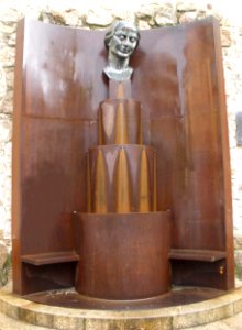 Plasencia - Monumento a la Reina María Cristina 2