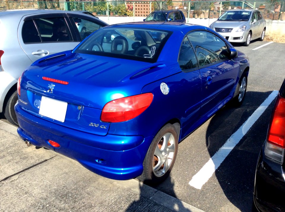 Peugeot 206CC rear