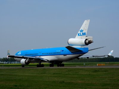 PH-KCB KLM Royal Dutch Airlines McDonnell Douglas MD-11 - cn 48556 pic9 photo