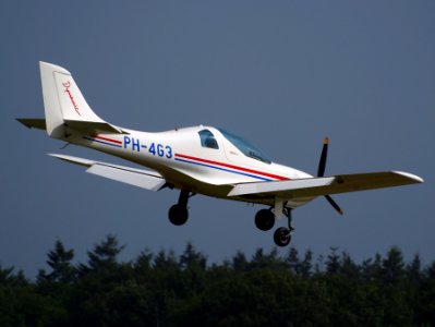 PH-4G3 Aerospool Dynamic WT9 at Hilversum Airport (ICAO EHHV), photo3