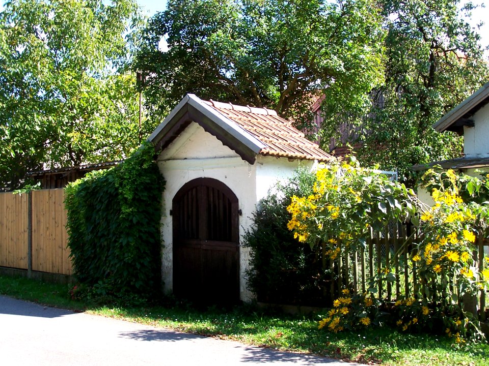 Pfatter-Kapellenweg-3-Wegkapelle