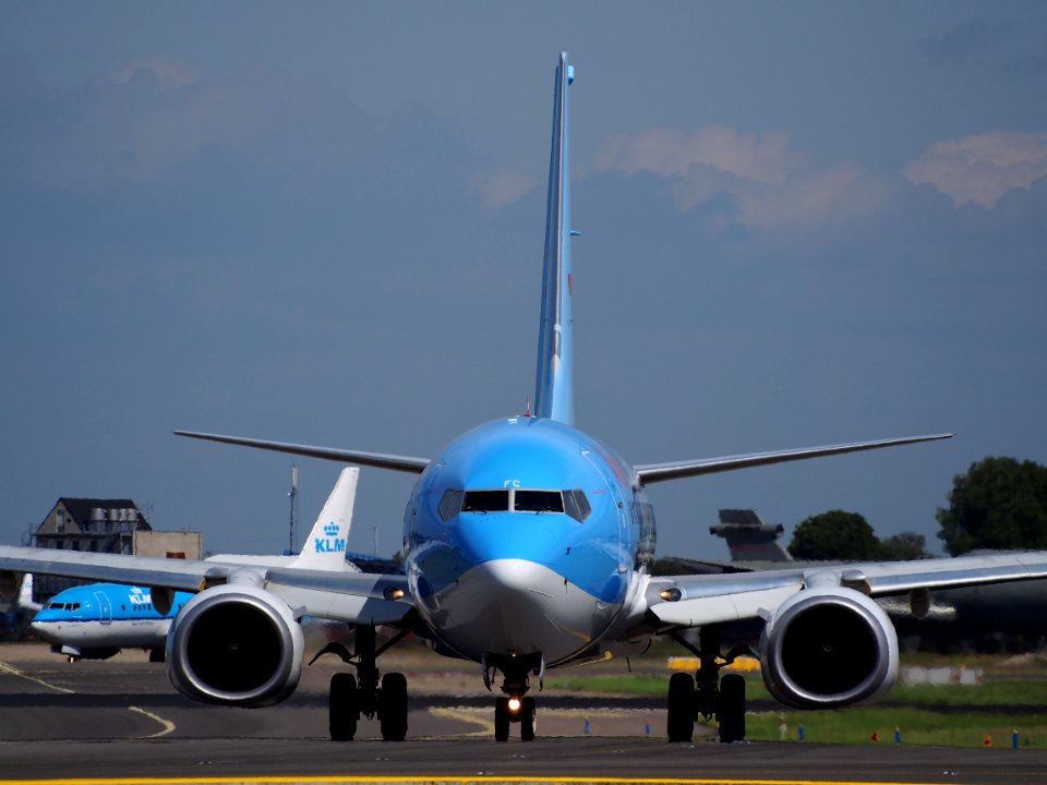PH-TFC Arke Boeing 737-8K5(WL) taxiing at Schiphol (AMS - EHAM), The Netherlands, 18may2014, pic-1
