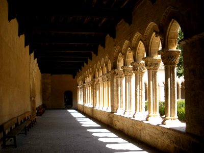 Santa María Real de Nieva - Monasterio de Nuestra Señora de Soterraña, claustro 08