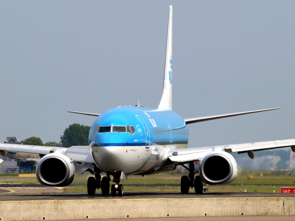 PH-BGB KLM Royal Dutch Airlines Boeing 737-8K2(WL) - cn 37594, 13july2013