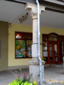 Säule am Markt in Arnstadt 3