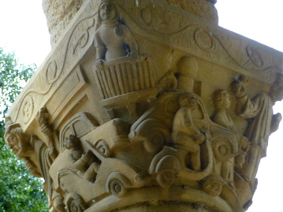 Sabadell - Capiteles de la Iglesia de Sant Salvador 10