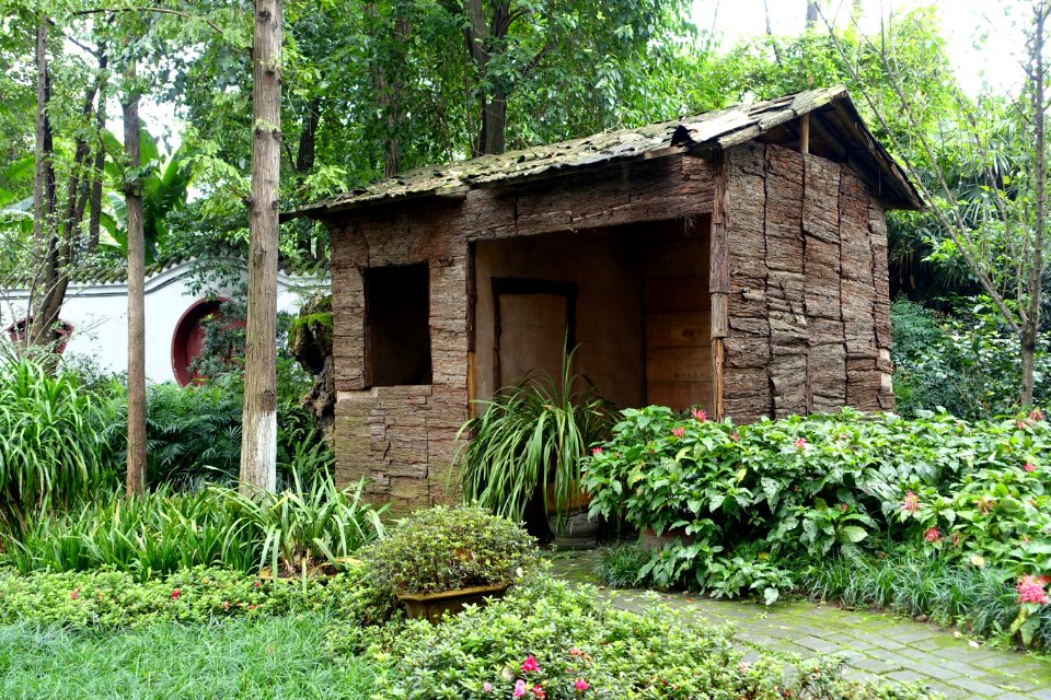 Rustic hut - Chengdu Culture Park - Chengdu, China - DSC03966