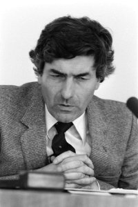 Ruud Lubbers tijdens de persconferentie, Bestanddeelnr 931-7882