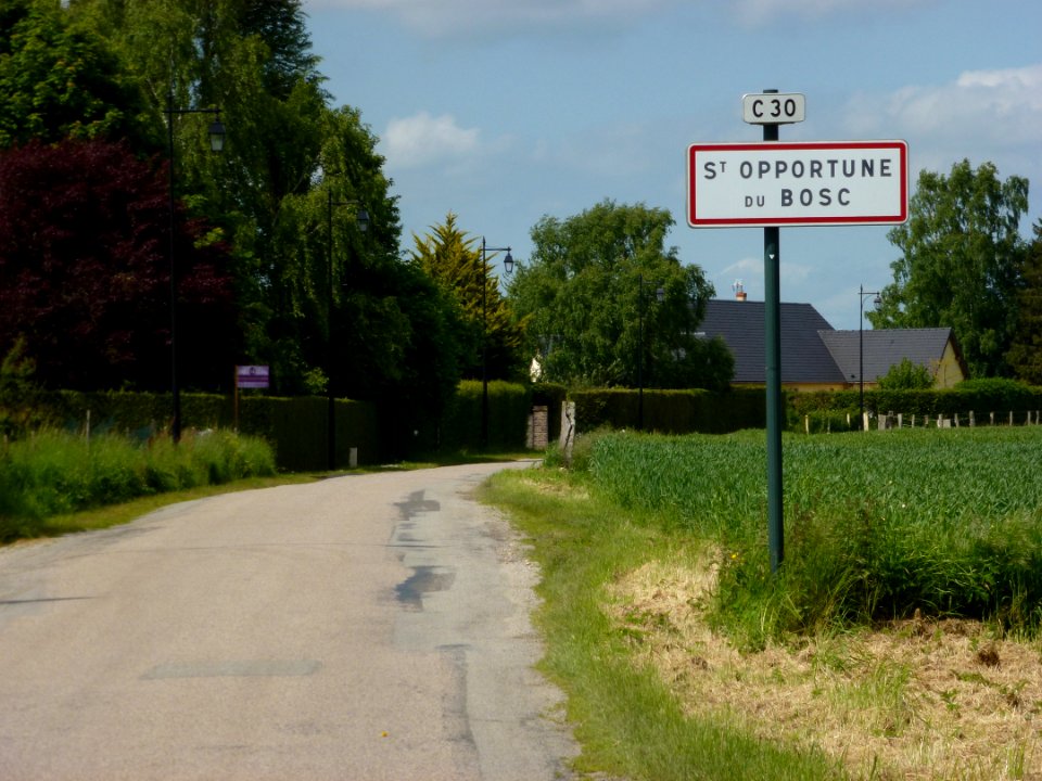 Sainte-Opportune-du-Bosc (Eure, Fr) city limit sign