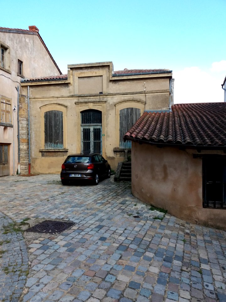 Saint-Cyr-au-Mont-d'Or - Rue de la Cour du Château, ancien bâtiment
