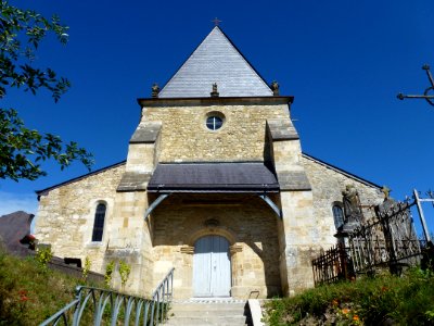Saint-Loup-Terrier (Ardennes) Église Saint-Loup porche