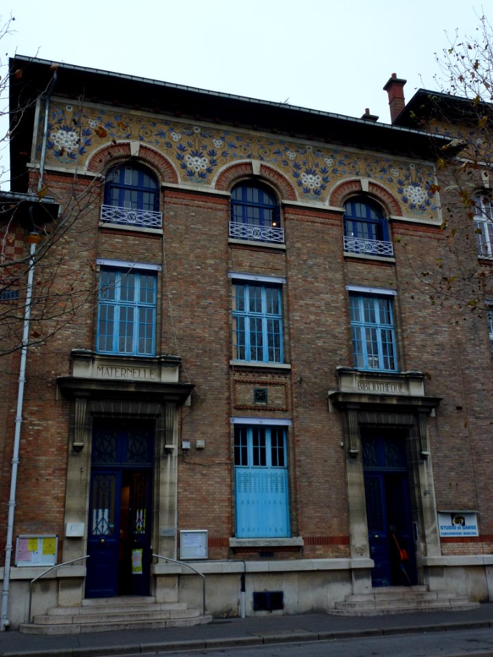 Saint-Ouen (Seine-Saint-Denis) Maternelle - Bibliothèque