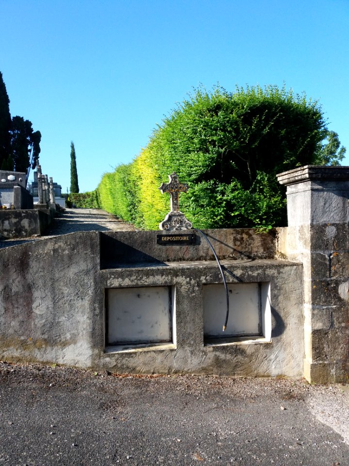 Saint-Michel-de-Lanès - Cimetière - Dépositoire