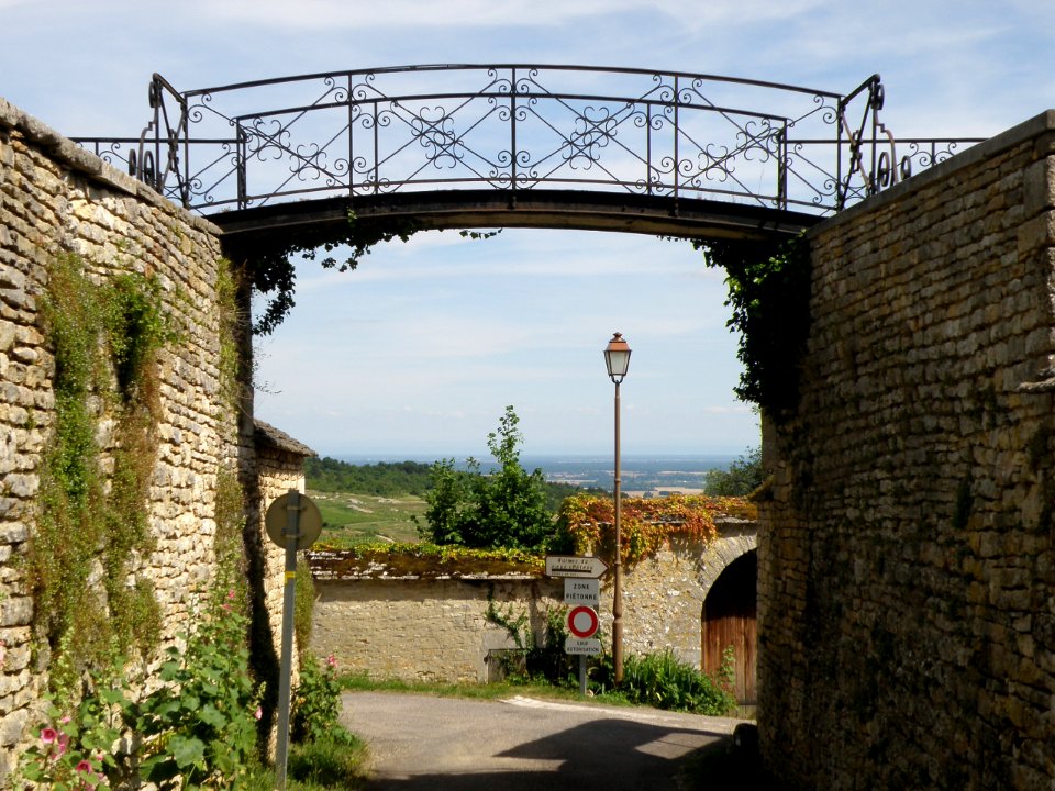Saint-Romain Rue du Presbytère