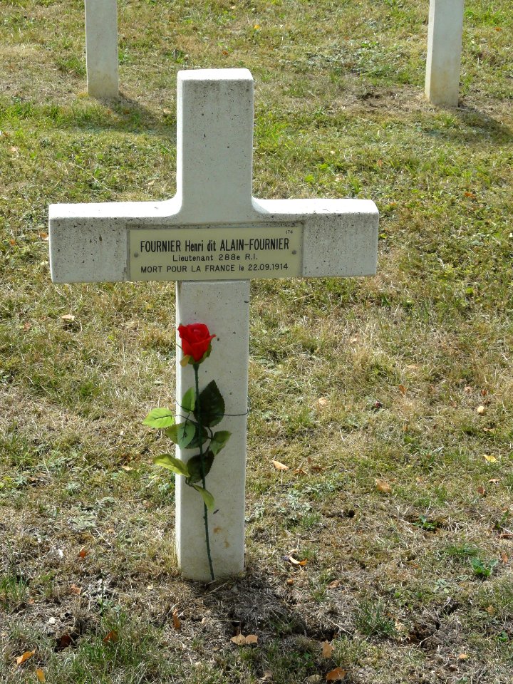 Saint-Rémy-la-Calonne (Meuse) nécropole nationale (11) tombe d'Alain-Fournier