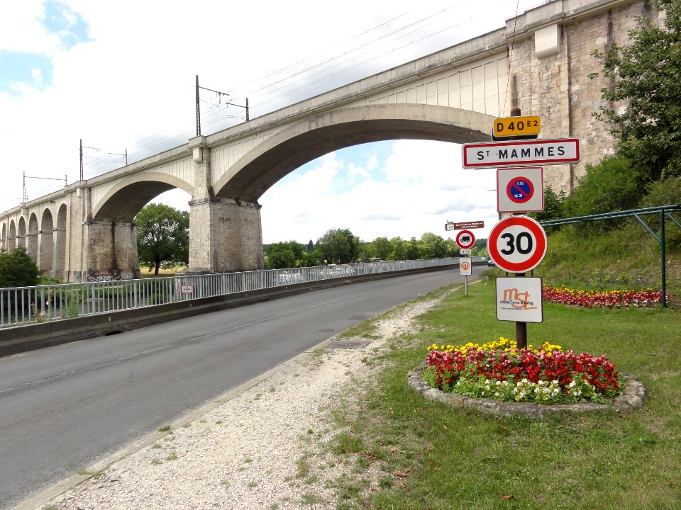 Saint-Mammès (Seine-et-Marne) city limit sign