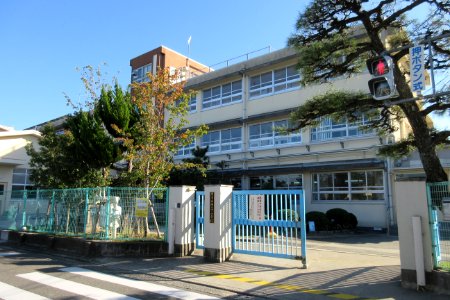 Sakai City Minami Yashimo elementary school