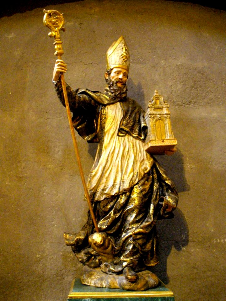 Salamanca - Convento de San Esteban, interior de la iglesia 33