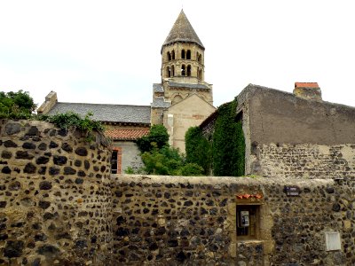 Saint-Saturnin Rue de la Madeleine