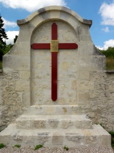 Sancy-les-Cheminots (Aisne) jardin de mémoire (05) croix Quentin Roosevelt