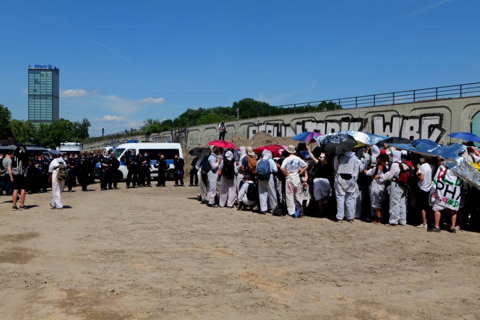 Sand im Getriebe protest A100 Treptower Park 2021-06-05 165