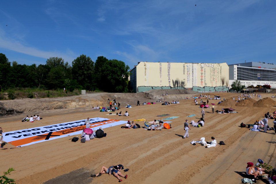 Sand im Getriebe protest A100 Treptower Park 2021-06-05 49
