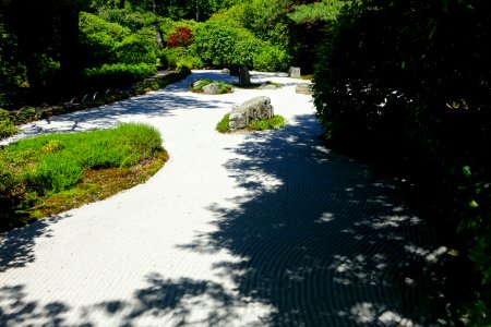 Sand Garden - Asticou Azalea Garden - Northeast Harbor, Maine - DSC03671