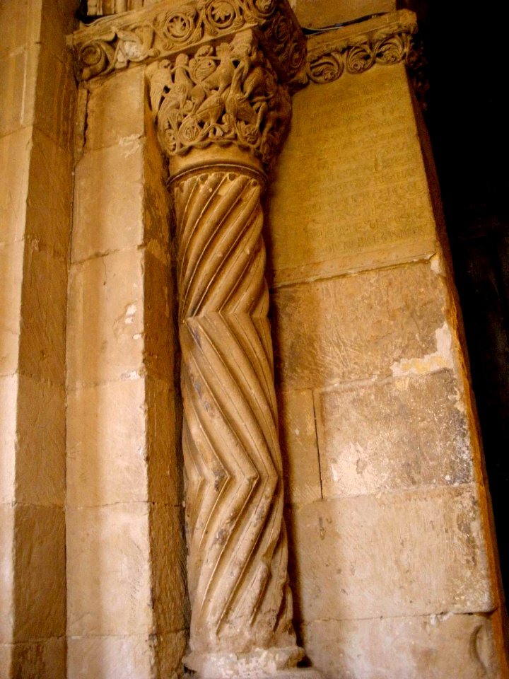 Salamanca - Catedral Vieja, claustro 06