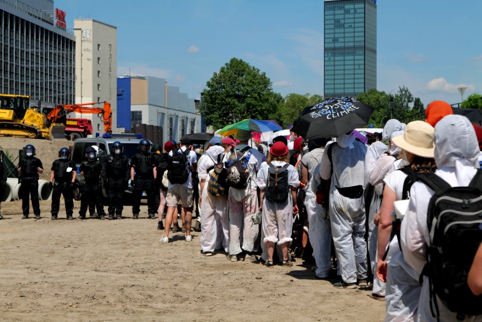 Sand im Getriebe protest A100 Treptower Park 2021-06-05 157