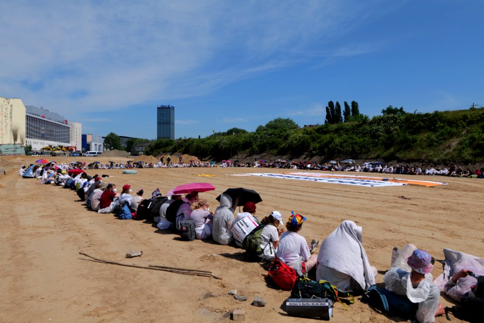 Sand im Getriebe protest A100 Treptower Park 2021-06-05 97