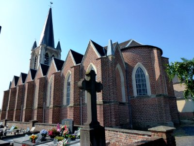 Sars-et-Rosières (Nord, Fr) église