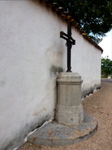 Sathonay-Village - Route de Saint-Trivier, croix (3)