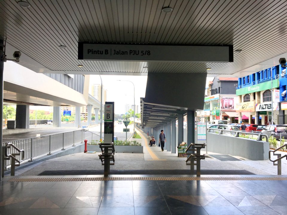 SBK Line Surian Entrance B 5