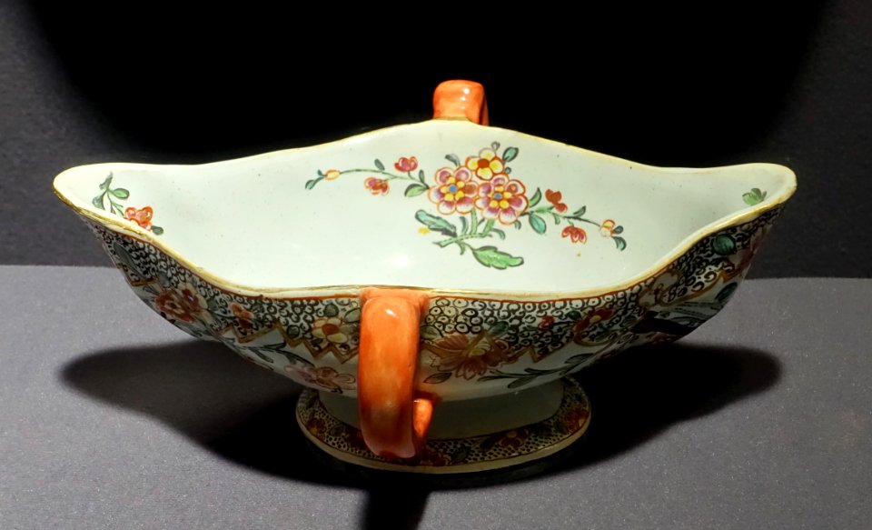Sauce boat, Slovakia, Holic, 1755-1765, ceramic - Museum of Anthropology, University of British Columbia - DSC08821