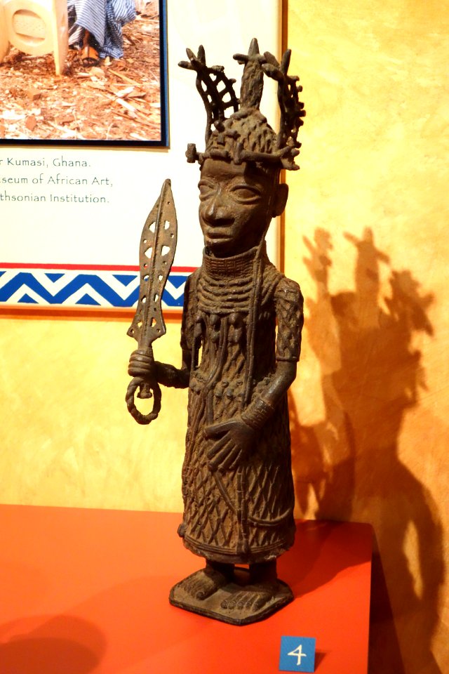 Sculpture, Benin - Glenbow Museum - DSC00536